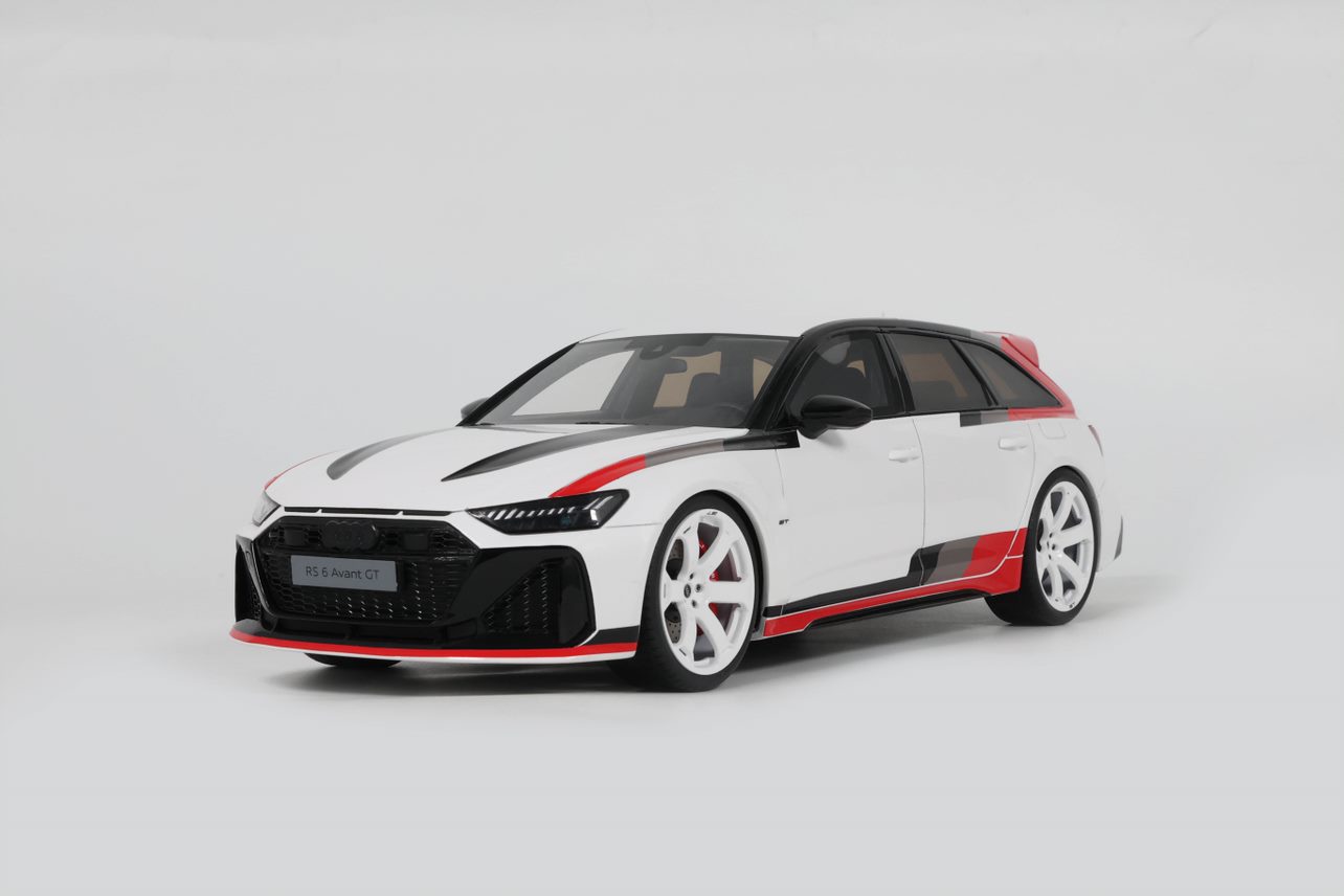 Audi RS6 Avant GT 2024 Arkona White - 1:18